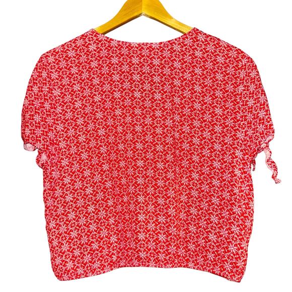 Universal Thread Red & White Cropped Wrap Blouse Women's Size Large Boho Western - Picture 4 of 7
